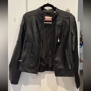 Levi’s soft leather jacket